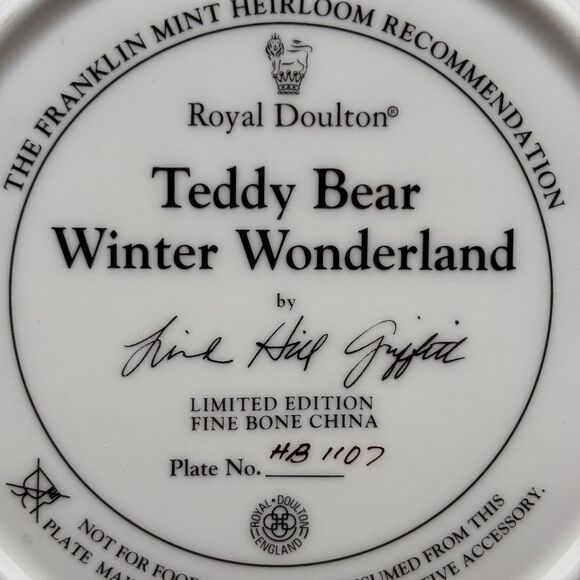 Royal Doulton Teddy Bear Winter Wonderland Plate Linda Griffith Franklin Mint 8" - Picture 2 of 7